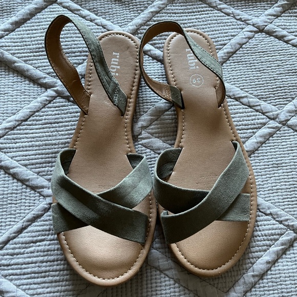 Rubi shoes khaki sandals. Size 39. - Picture 2 of 3